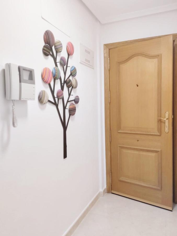 2 Bedroom Apartment *