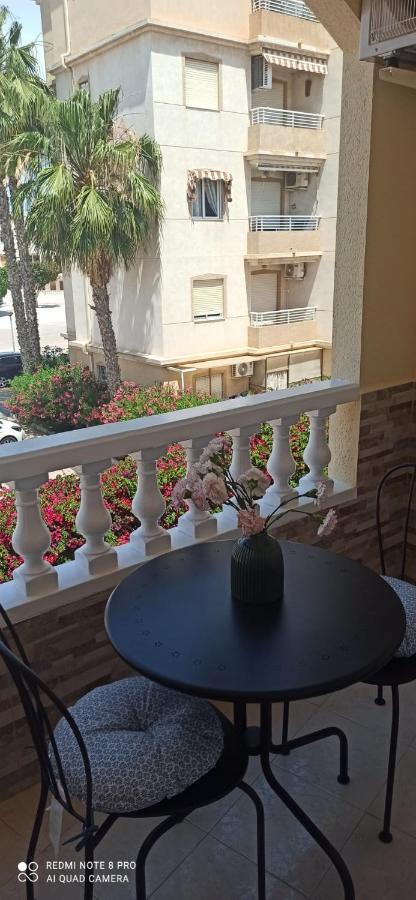 Apartment 2 Bedroom *